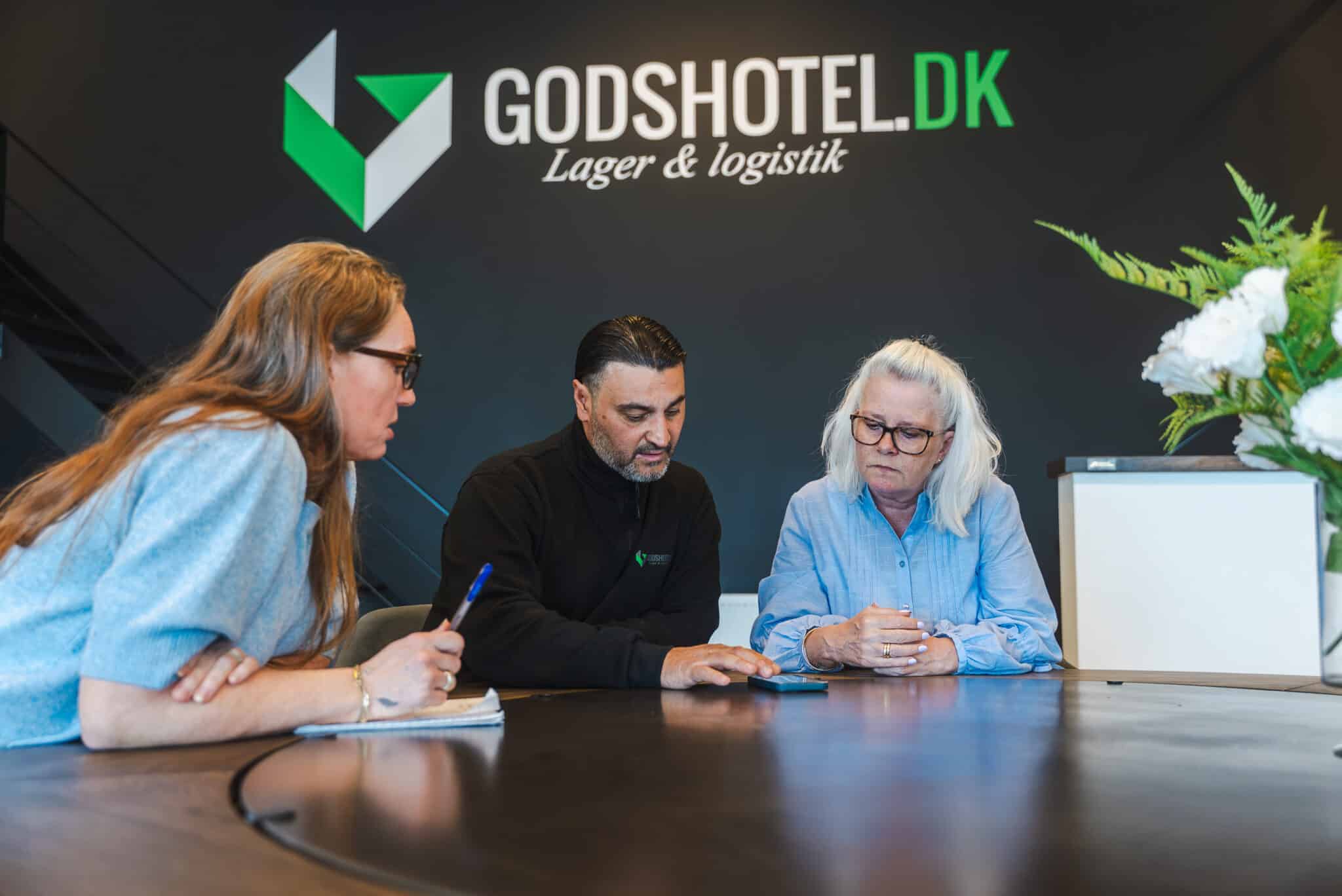 vognmandsforretning holder møde
